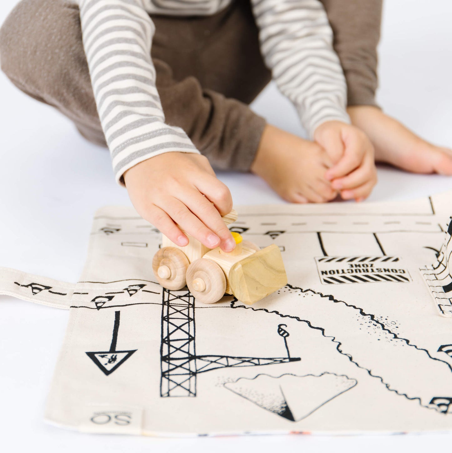 Construction Play Mat – The Perfect Gift for Little Builders – BrightSprig