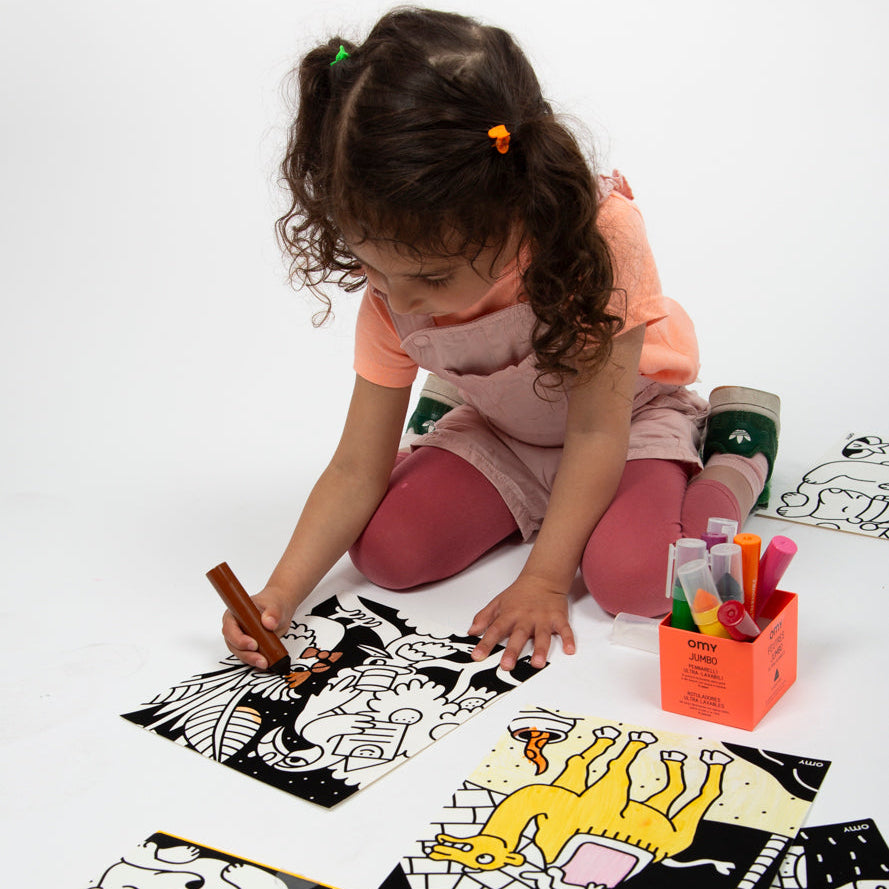 OMY Animal Velvet Coloring Set in use